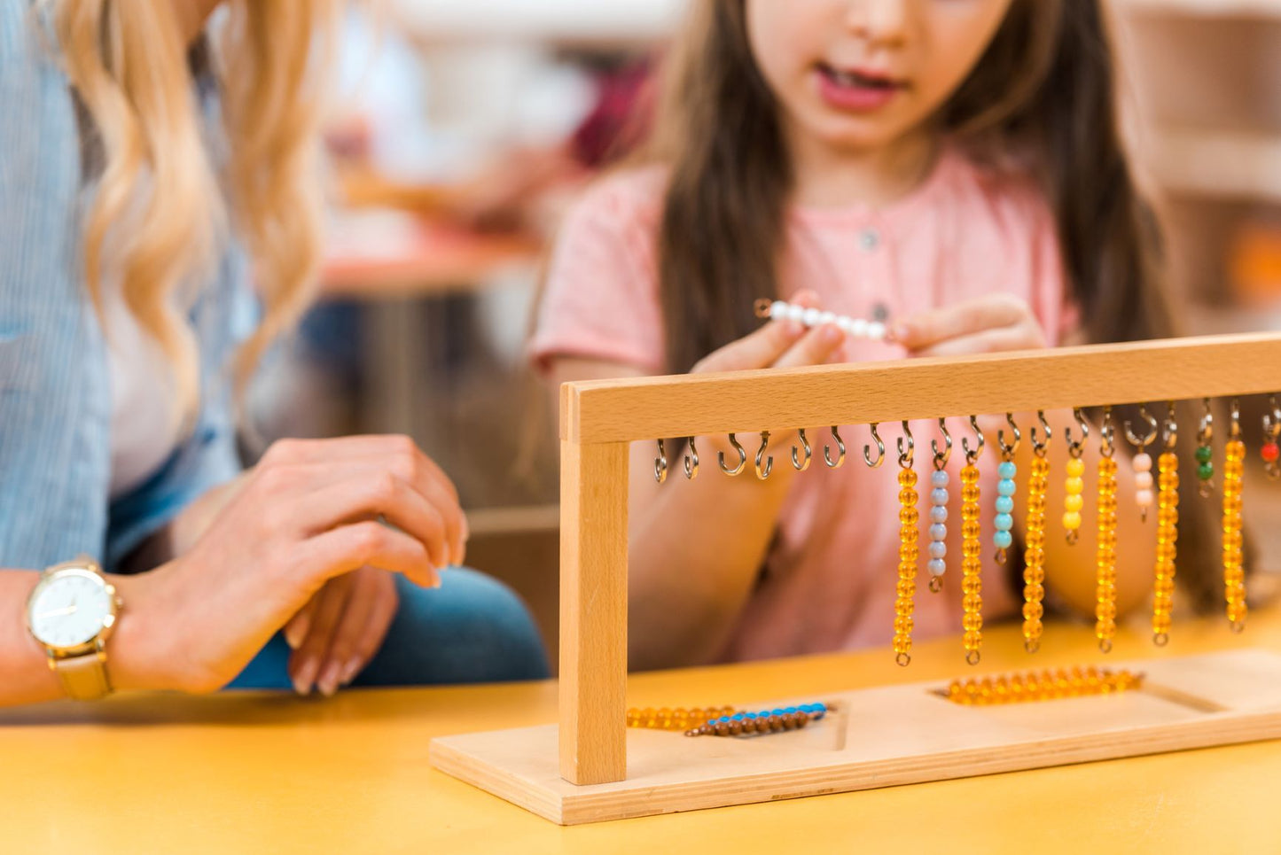 Early Childhood 4 Avenues: Montessori Math